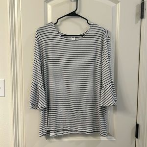 Old Navy.  Black and white. XL. Condition: great